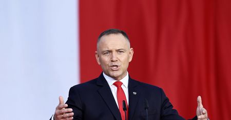 Nawrocki komentuje wypowiedź Tuska. "Premier pozował z koszulką Zondacrypto"