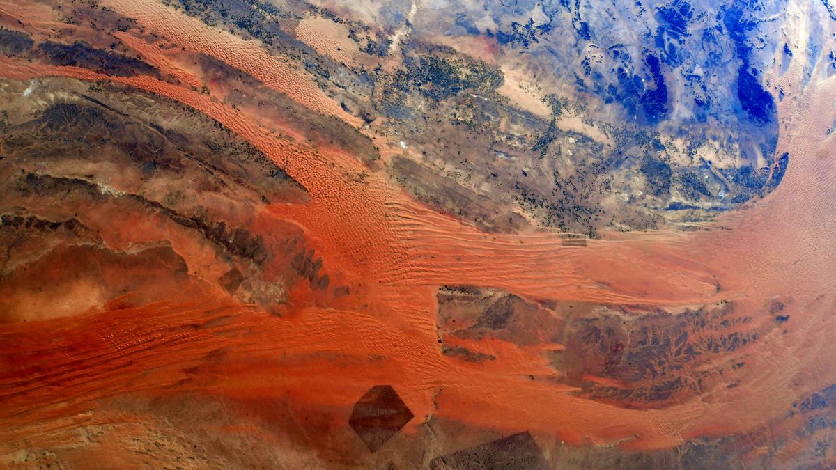 Obrazy? Nie! Tak wygląda Ziemia widziana z Kosmosu 1