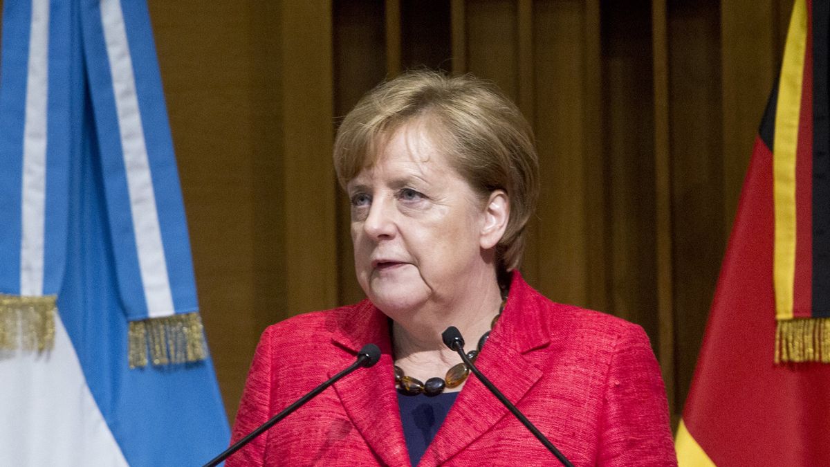 Przywódcy Niemiec i Rosji poruszyli m.in. kwestię wspólnej produkcji szczepionek