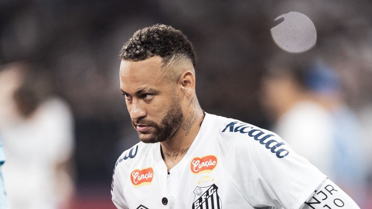 Neymar zapowiedział, że przejdzie operację kolana