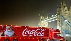 Taika Waititi reżyseruje świąteczną reklamę Coca-Coli