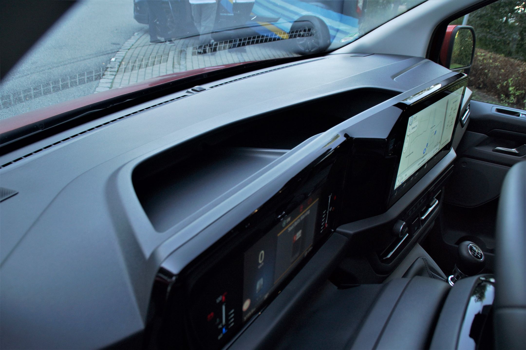 Ford Tourneo Custom 2023 