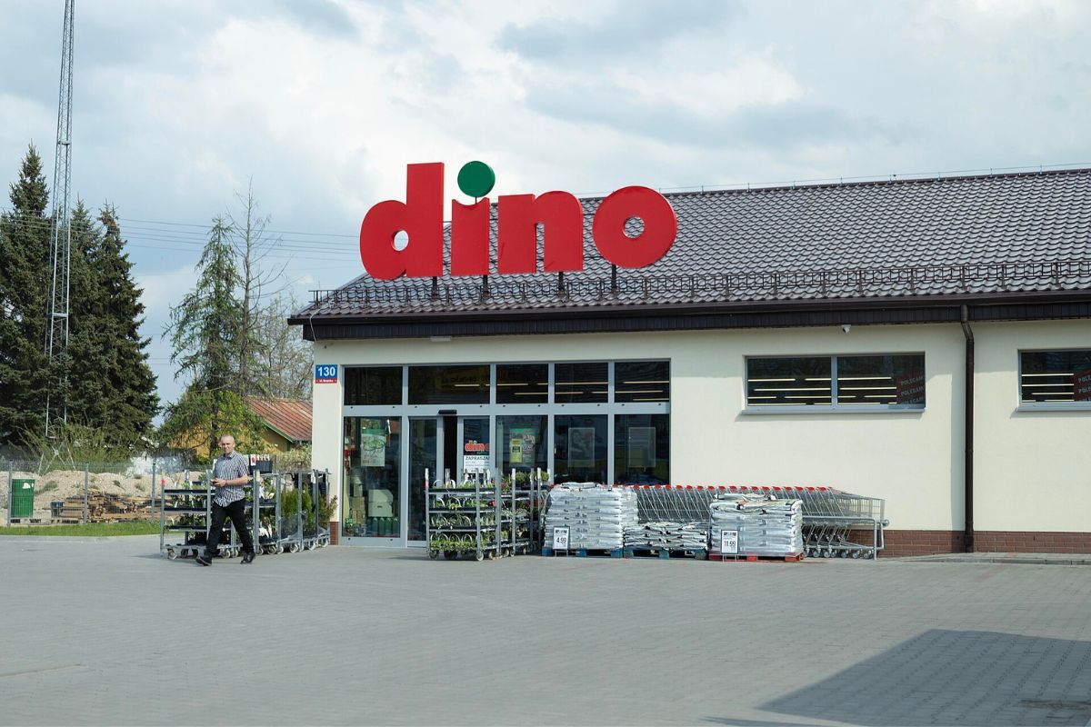 Niecałe 5 zł za litr. "Supercena" oleju w Dino