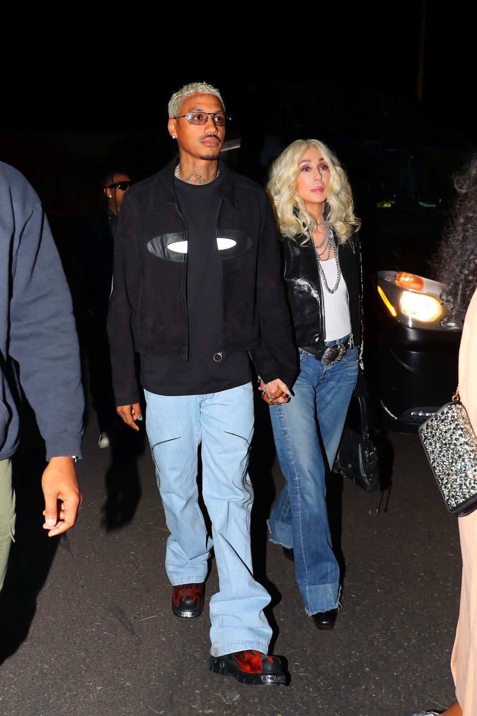  Cher i Alexander Edwards 