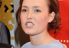 Olga Frycz stawia kochankowi warunki