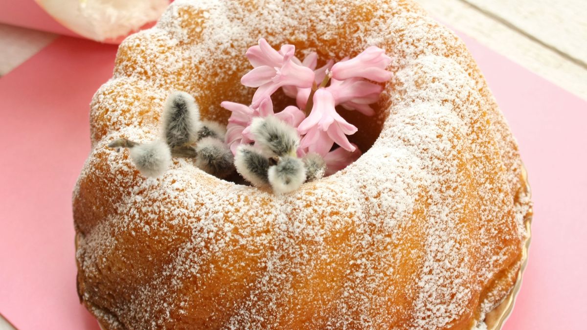 Babka wielkanocna z majonezem wychodzi puszysta i mięciutka