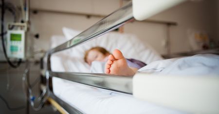 Lekarze uratowali życie trzyletniej Martynce. Musieli przyszyć jej głowę