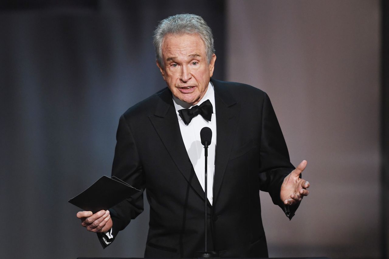 Warren Beatty accused of historic sexual misconduct, court allows case to be refiled
