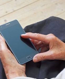 Warszawa. Bezpłatne zajęcia i telefon zaufania dla seniorów