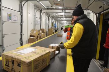 Rewolucja w dostawach. 8 tys. automatów paczkowych rusza na Black Friday