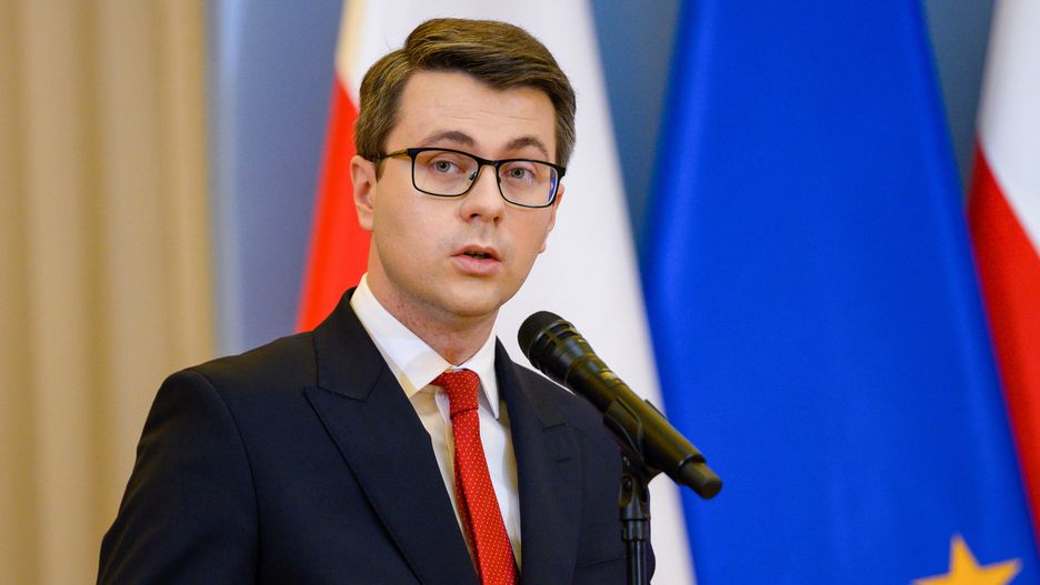 Nauka zdalna zostanie na dłużej? Rzecznik rządu tłumaczy 