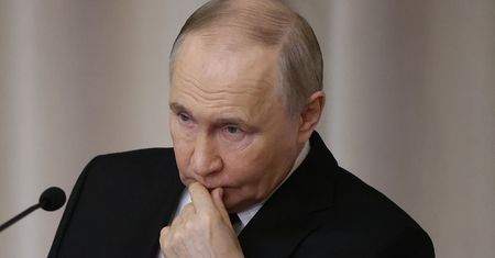 Ukraińcy chwalą się uderzeniami w rafinerię w Moskwie i lotnisko na Krymie