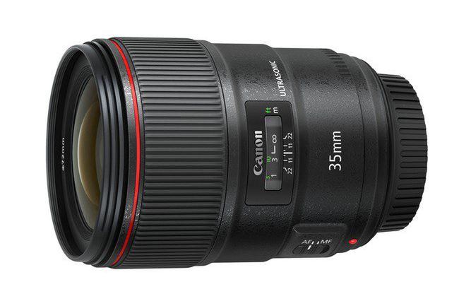 Canon 35 mm f/1.4 II USM z nową organiczną technologią optyczną 1