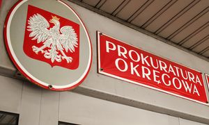 Matka miała przywłaszczyć pieniądze na studniówkę. Prokuratura ujawnia