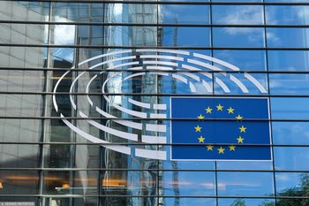 Węgry pozbawione wielkich pieniędzy. Komisja Europejska wstrzymała przelew