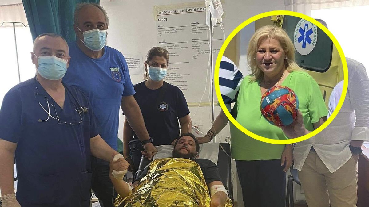 30-letni Iwan został uratowany przez lekarzy. Burmistrz Anastasia Chalkia zamieściła w sieci zdjęcie z piłką