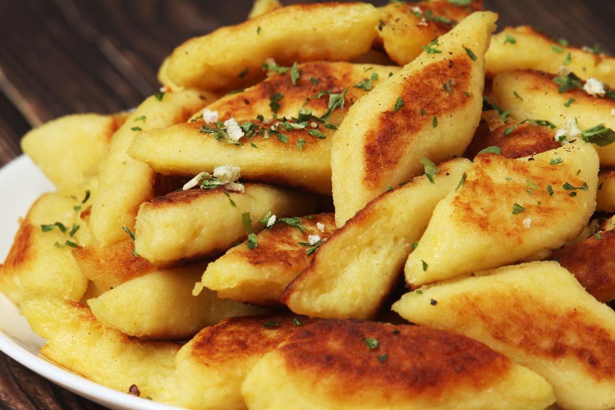 Mięciutkie kopytka jak z baru mlecznego. Unikaj 1 błędu, a nie wyjdą gumowate