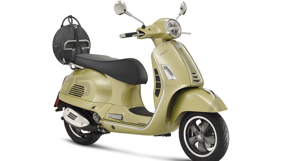 Vespa GTS 75th