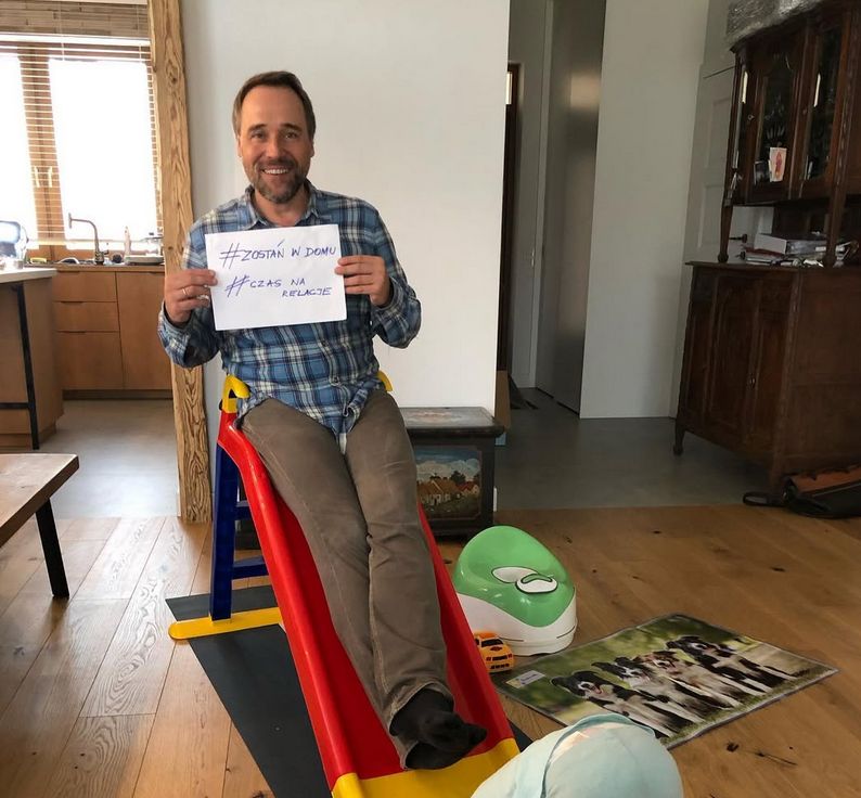 W domu Łukasza Nowickiego jest miejsca na zabawki 