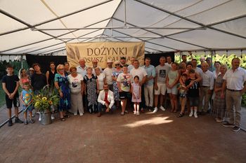 Osusz-Salnia: Dożynki wiejskie. Wspólna integracja z okazji zakończenia żniw