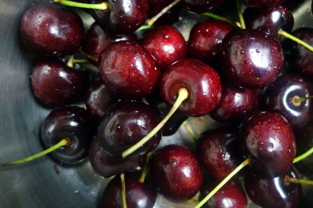 Zamiast wyrzucać, zalewam wrzątkiem i parzę jak herbatę. Pomaga pozbyć się oponki z brzucha