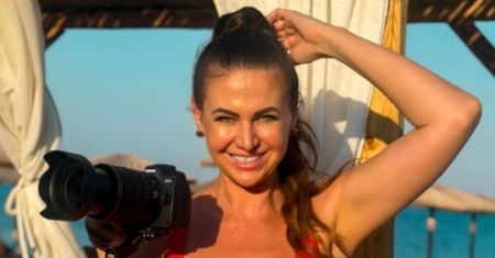 Strzaskana na mahoń Maja Rutkowski śle pozdrowienia w kolejnym komplecie bikini (FOTO)
