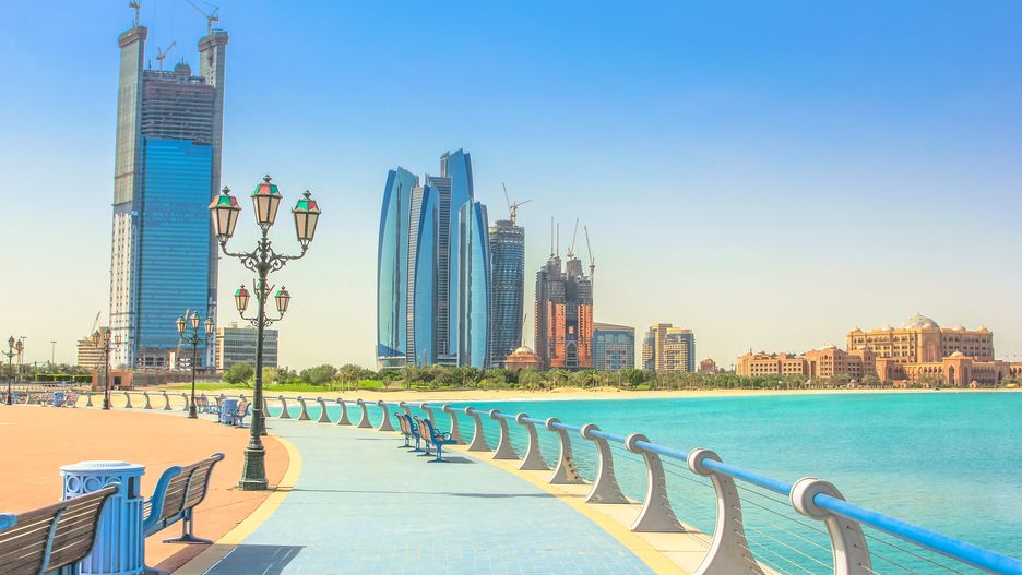 Abu Dhabi to ciekawe miasto na urlop