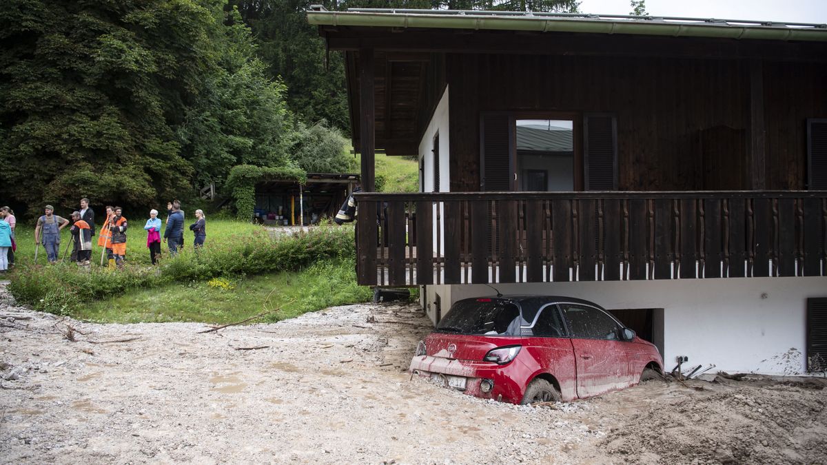 Powódź w Niemczech. Straty na kolei i drogach szacowane są na 2 mlilardy euro.