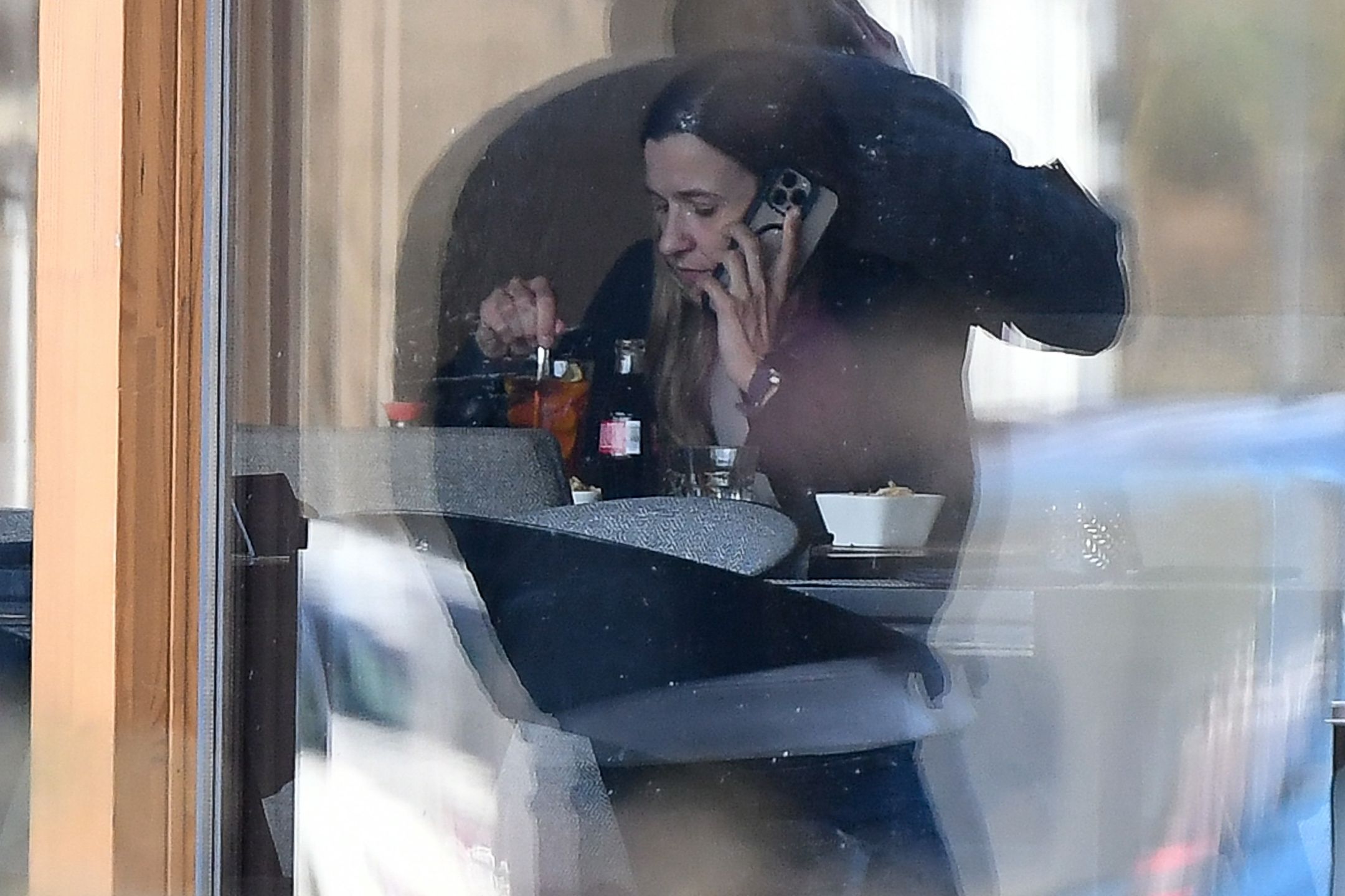 Joanna Koroniewska w restauracji