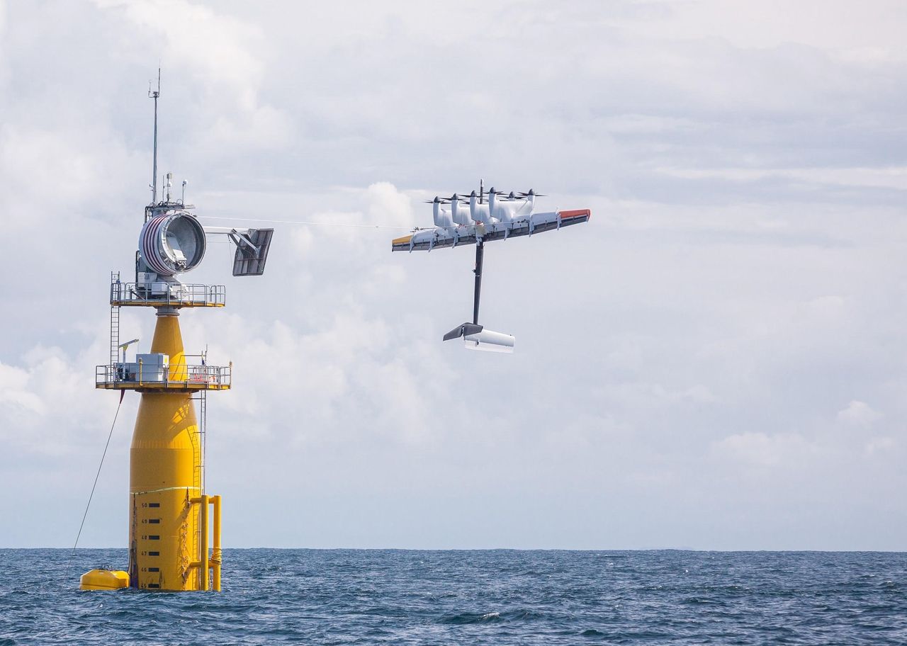 Alphabet discards Makani Power's flying turbine dream