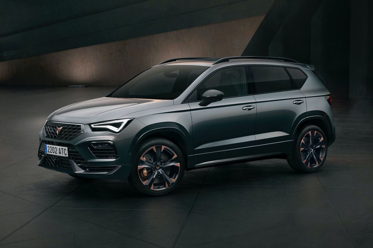 Cupra Ateca przeszła facelifting. Nowe wyposażenie, ale silnik ten sam