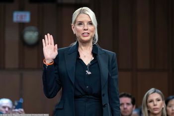 Udaremniony zamach terrorystyczny w USA. Zarzuty dla powiązanych z Państwem Islamskim