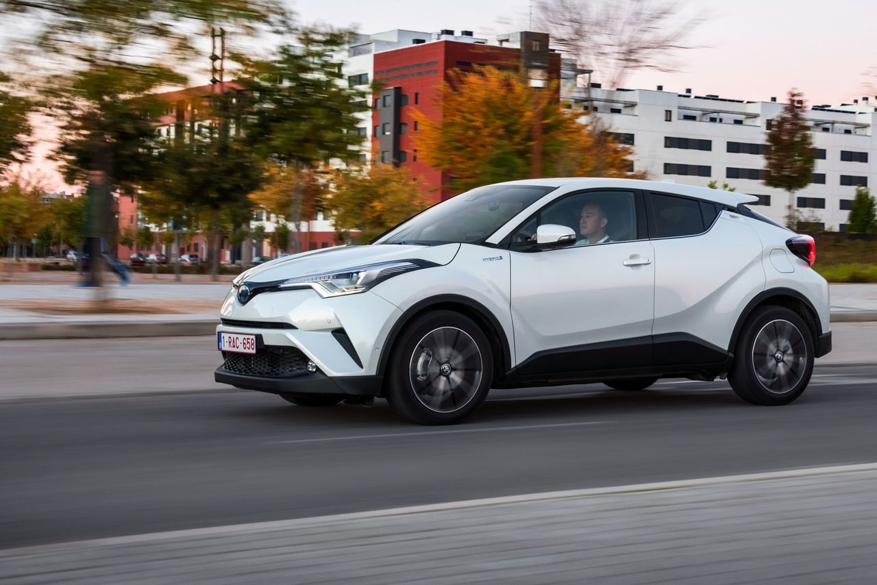 Polski rynek samochodów osobowych - luty 2017