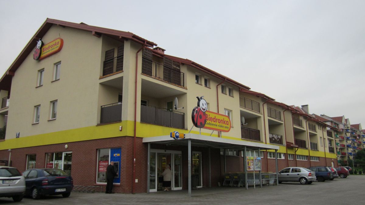 Biedronka rozdaje piwa za darmo