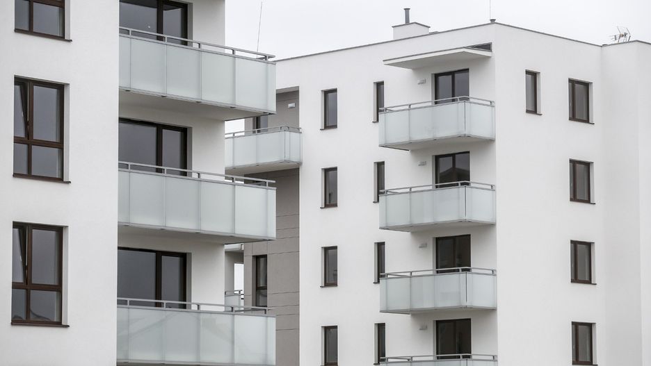 Na rynku nieruchomości zmiany. O ile spadły ceny mieszkań? Nowy raport.