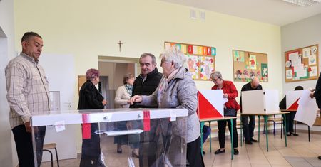 Wyjaśniamy, kiedy będą pierwsze wyniki wyborów