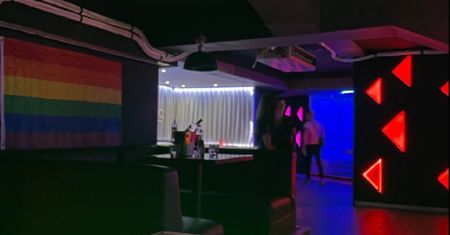 Zespół odwołał występ w klubie LGBT. "Jednemu z członków ukazał się Pan Jezus"