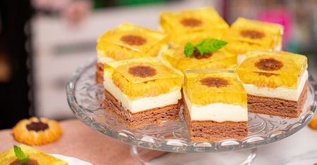 Warstwowe ciasto Margaretka. Zawsze zbiera zachwyty przy stole