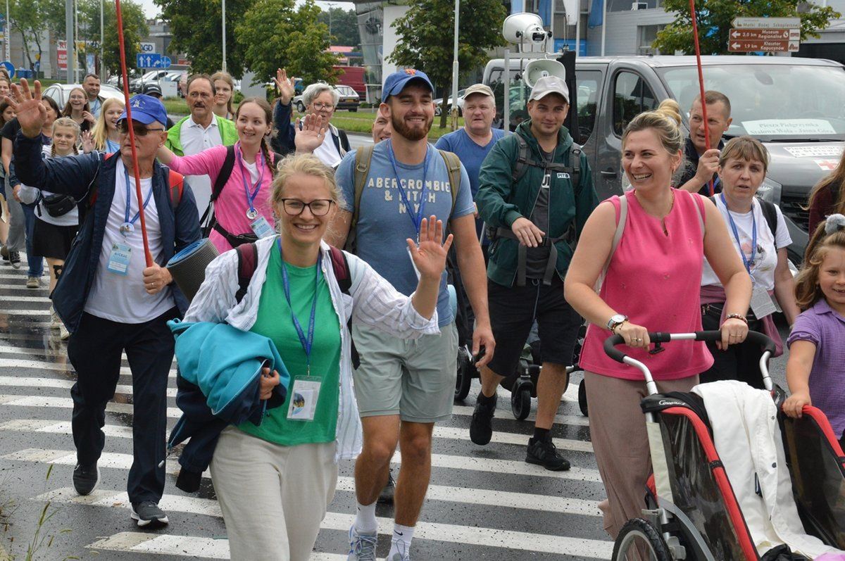 Ruszyła 42. Piesza Pielgrzymka ze Stalowej Woli na Jasną Górę
