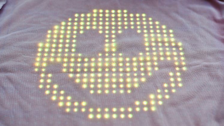 Wyraź siebie w 1024 diodach LED z tshirtOS [wideo] 1