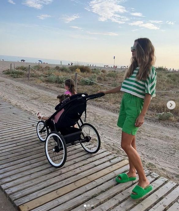 Anna Lewandowska z dziećmi
