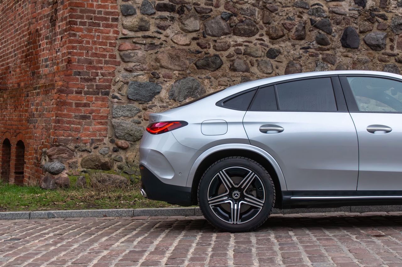 Mercedes-Benz GLC Coupe 300e