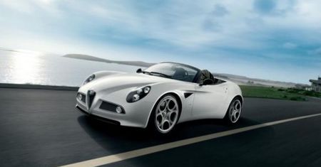 Miss Piękności: Alfa Romeo 8C Spider