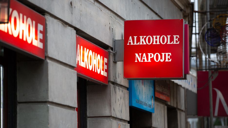 Oleśnica. Demoralizacja nieletnich. Ciąg dalszy kontrowersyjnej sprawy pijanych 13-latek