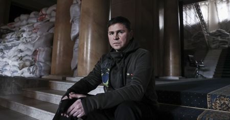 Doradca Zełenskiego reaguje na słowa Pieskowa
