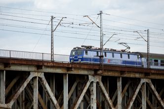 Zmiany w rozkładach pociągów. Pasażerowie nie mają co liczyć na szybsze kursy