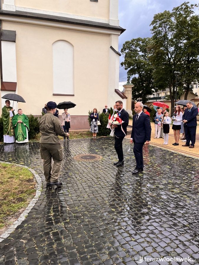 Włocławek uczcił pamięć ofiar Wołynia