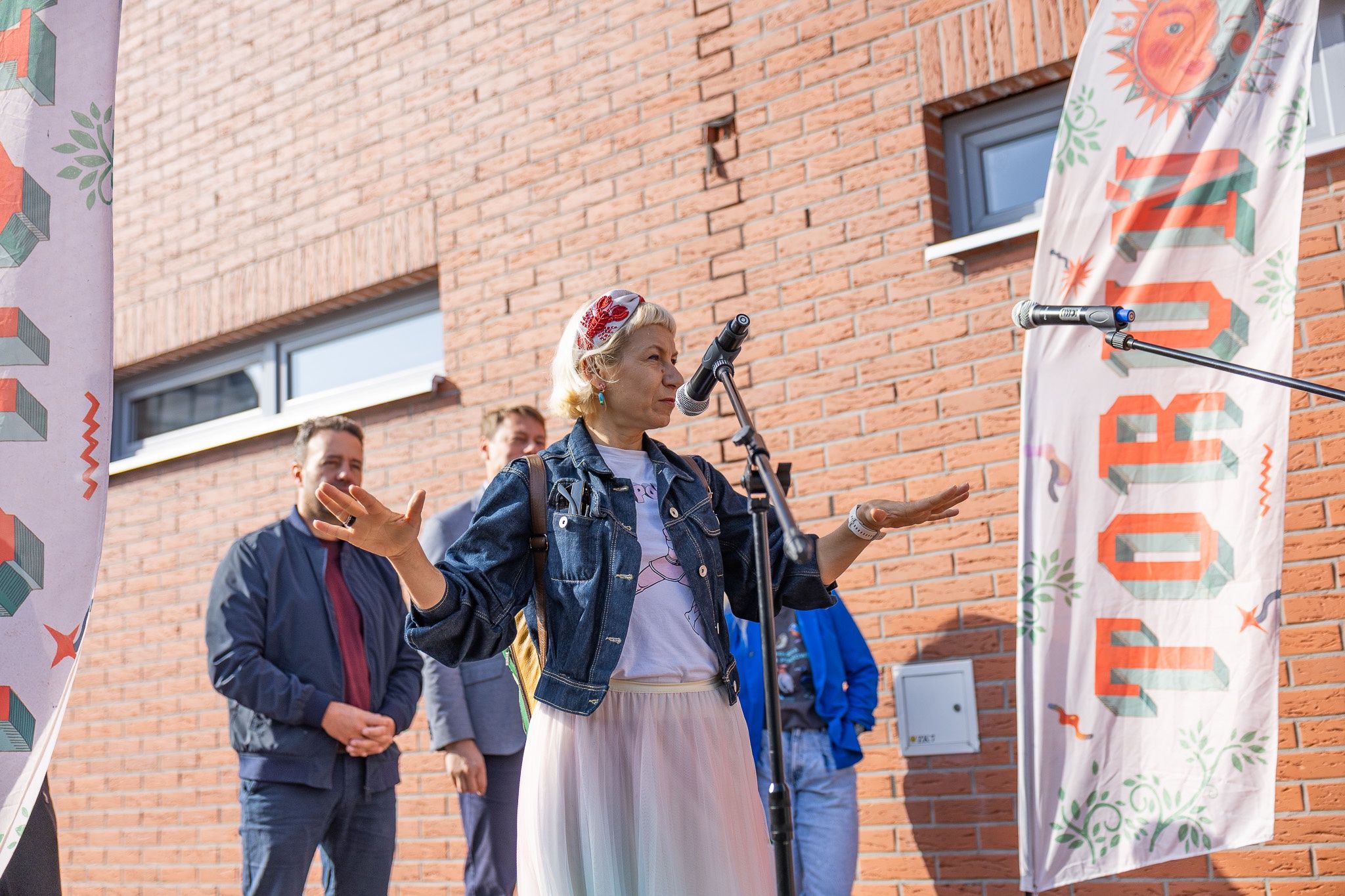 6 października w SP 15 odsłonięto mural, zaprojektowany przez uczniów.