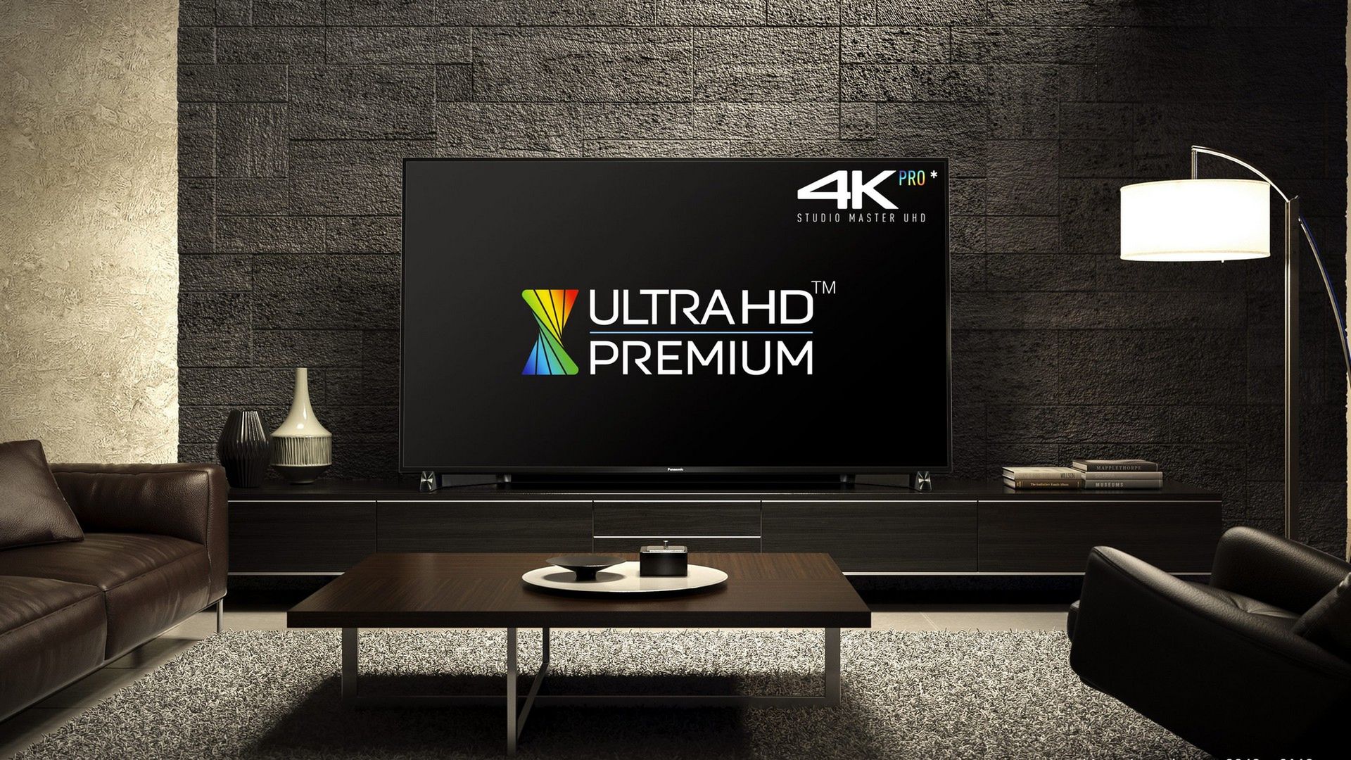 5 superdrogich telewizorów: wielkie ekrany, OLED, UHD, Quantum Dot i AmbiLux 10