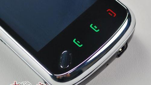 Chińska podróbka Nokii N97 mini jest lepsza od oryginału... 1